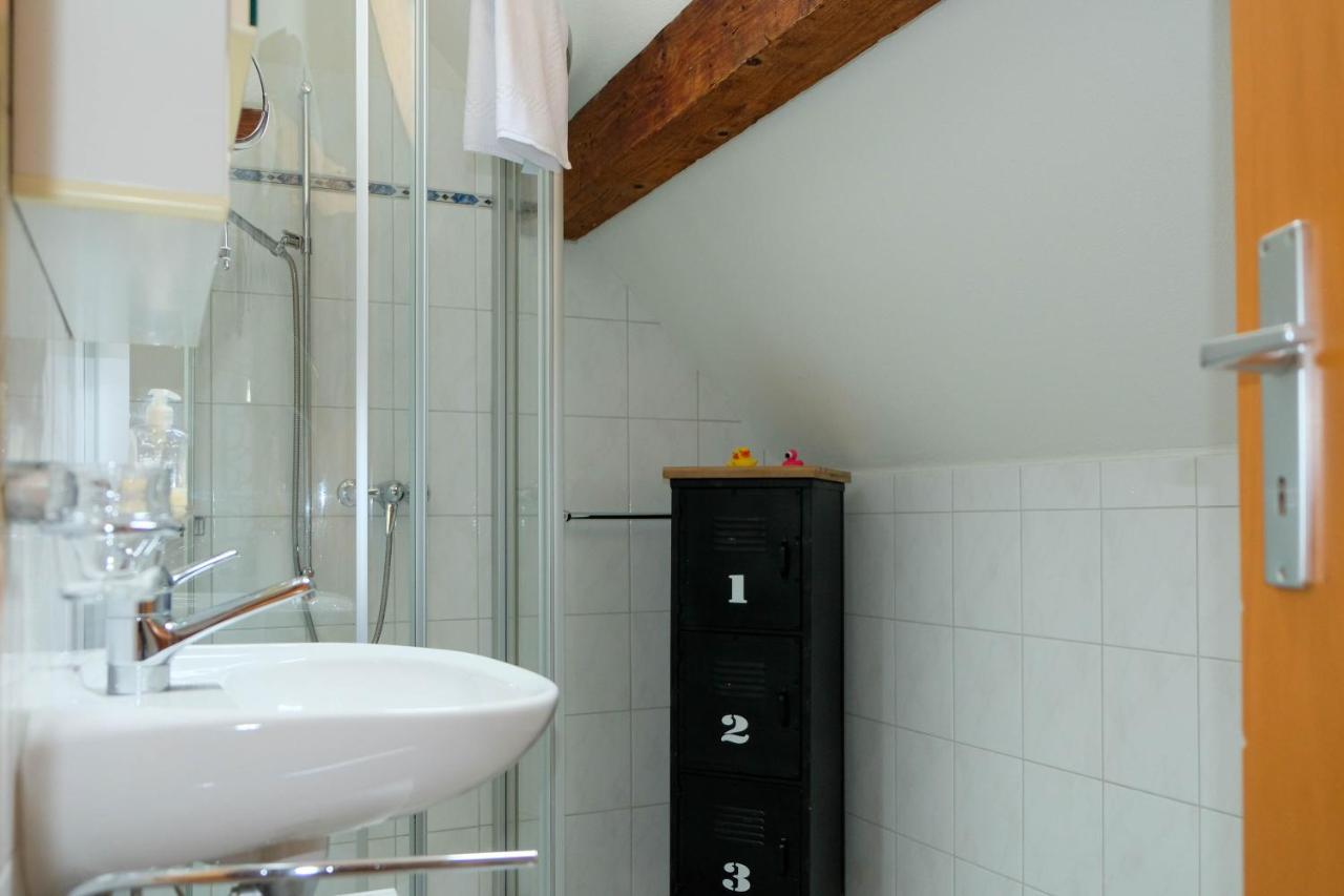 Spatzennest Spiez Bagian luar foto