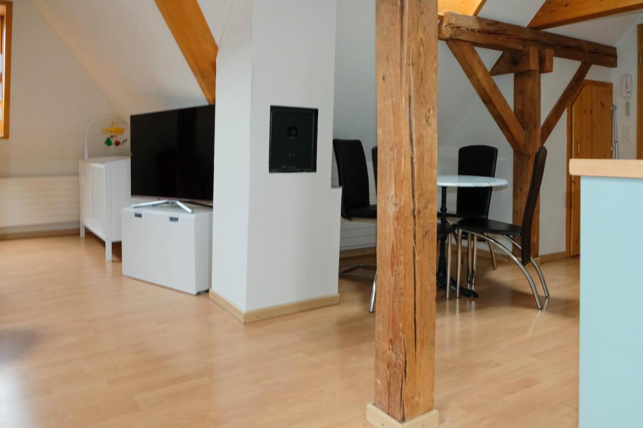 Spatzennest Spiez Bagian luar foto